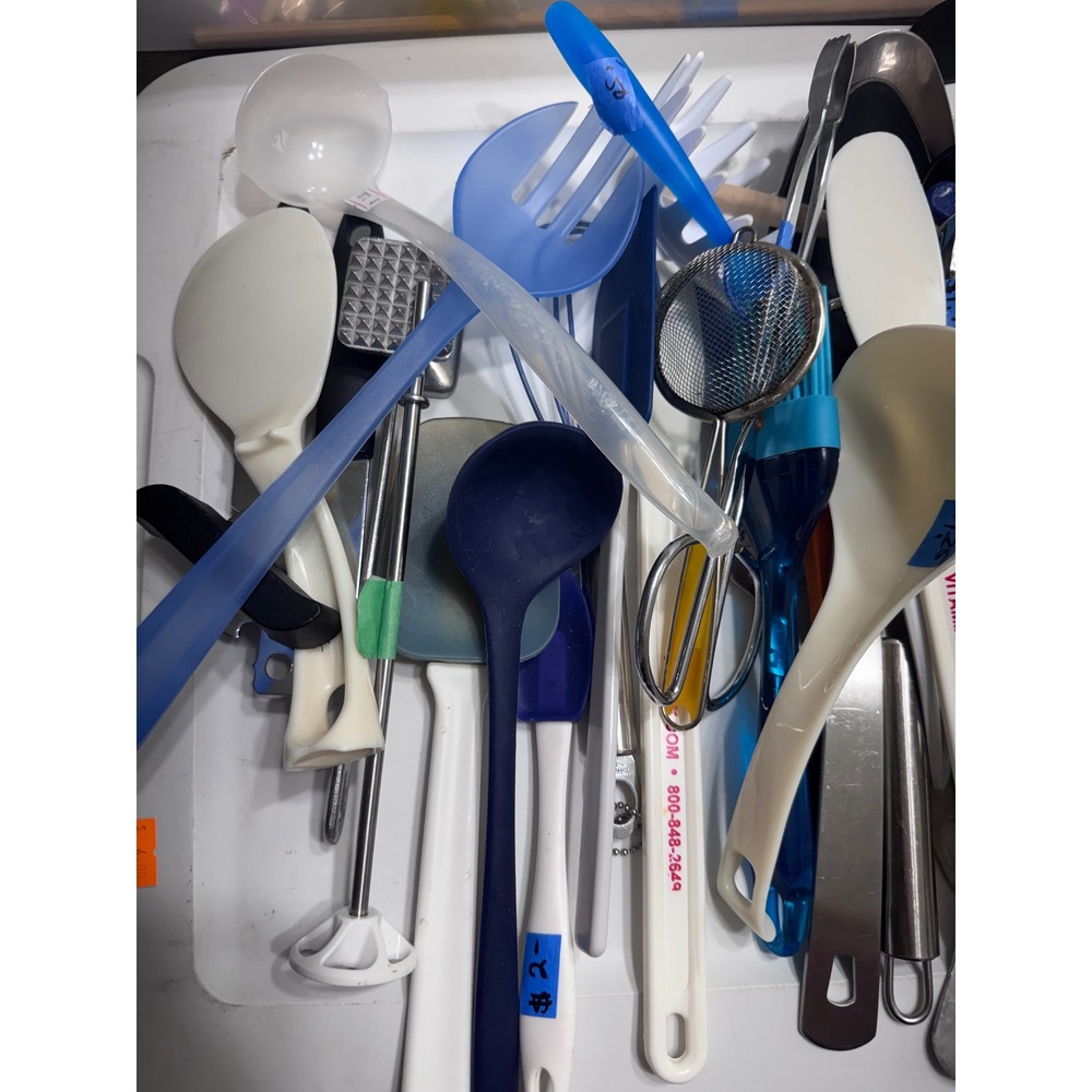 Kitchen Utensils Bundle - Picture 2 of 4